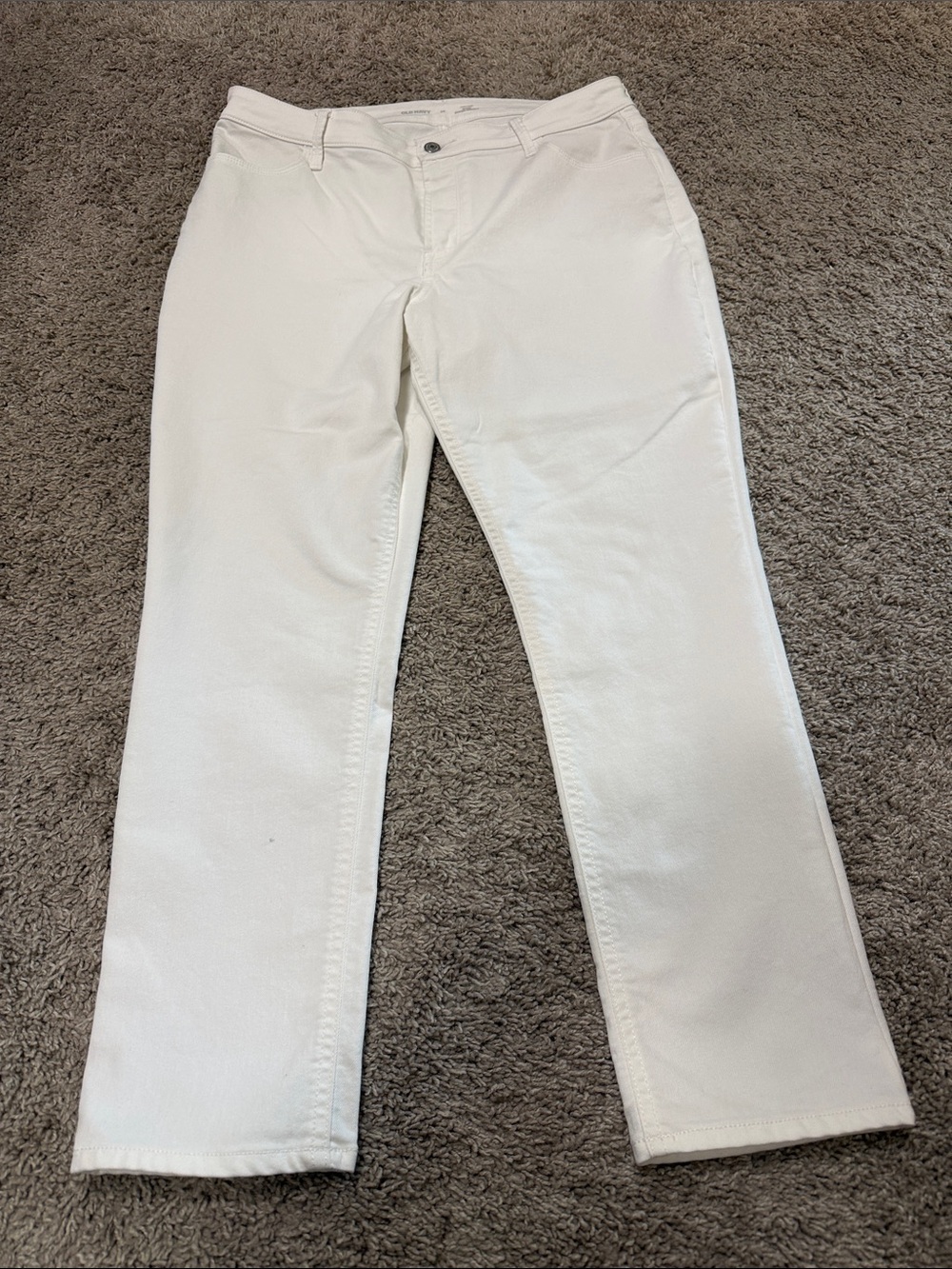 Old Navy White Straight-Leg Women’s Jeans- 14